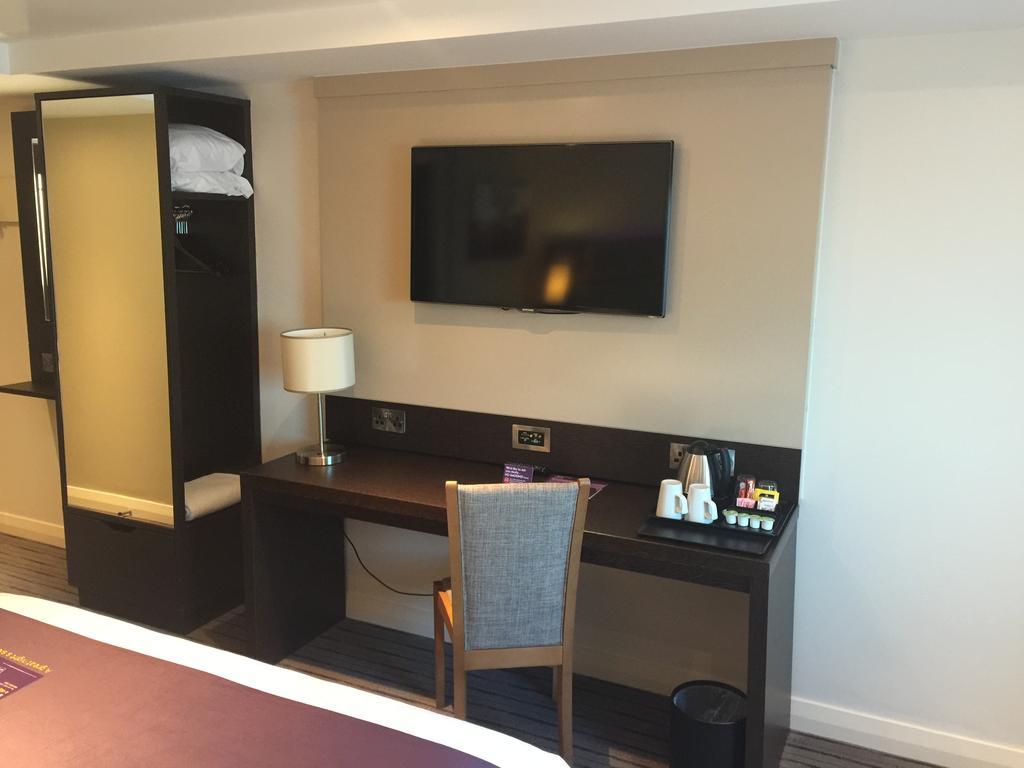 Premier Inn London Wimbledon South Exteriér fotografie